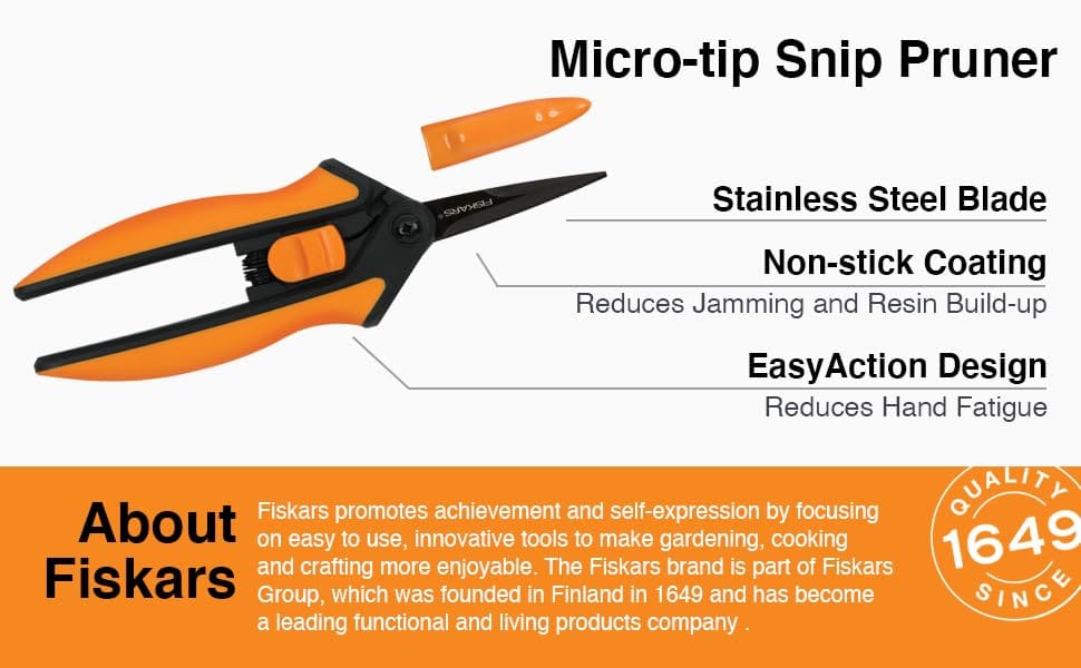 Diagram of features; stainless steel blade, non-stick coating and EasyAction design