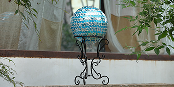 Gazing Ball Stand