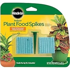Miracle-Gro Indoor Plant Food Spikes, Includes 48 Spikes - Continuous Feeding for all Flowering and Foliage Houseplants - NPK