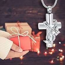 Urn necklace